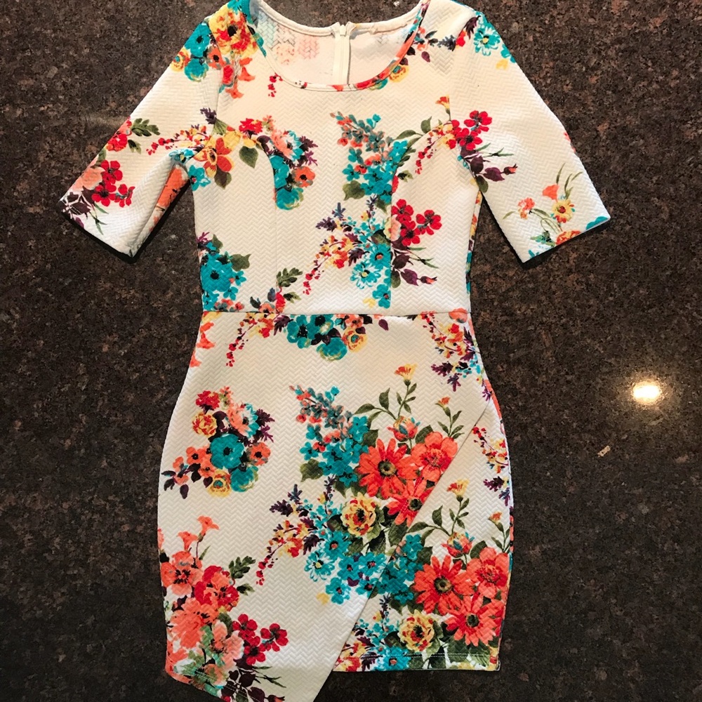Floral Quilted Dress 🌺